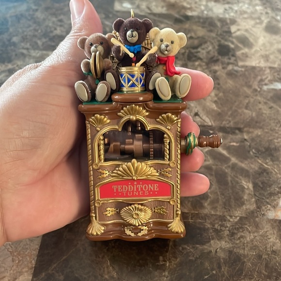 Collectors🚨 - Picture 2 of 4